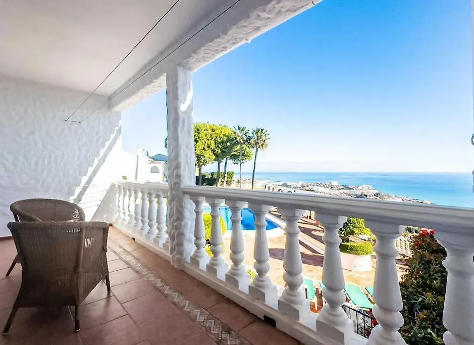 105 - Duplex Apartment With Views, Benalmádena 0*,  Hiszpania