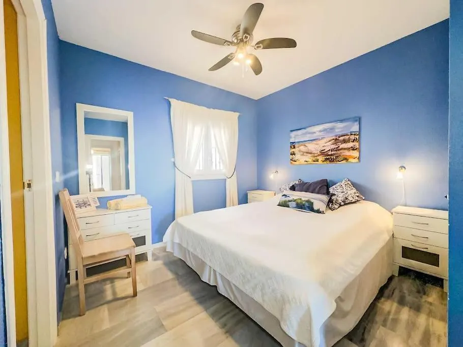 105 - Duplex Apartment With Views, Benalmádena Hiszpania